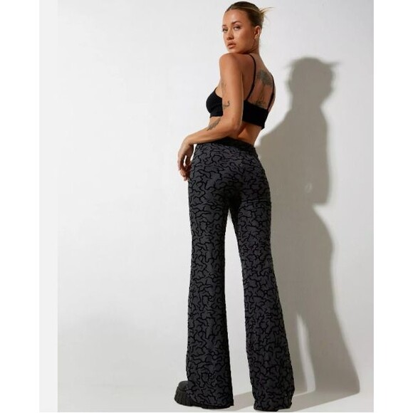 NEW Motel Rocks Pants Womens Small Grey Nancha Tribal Flare Travel Dark Romantic - Picture 2 of 10